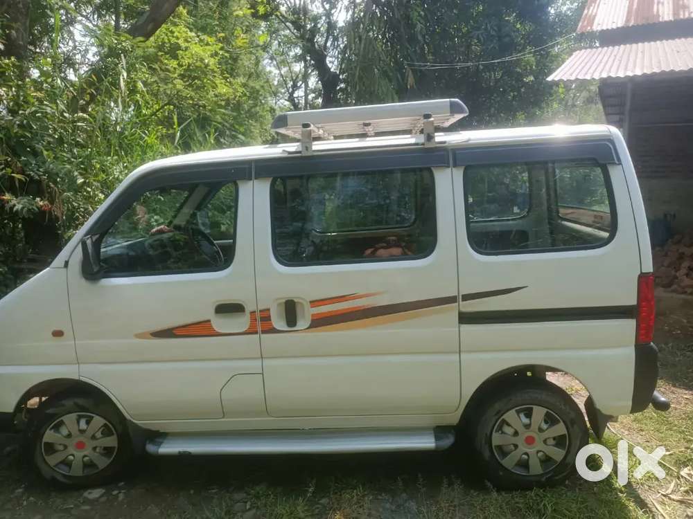 Maruti Suzuki Eeco 2018 Petrol 30000 Km Driven
