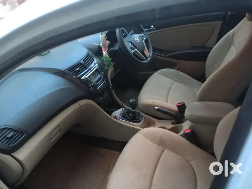Hyundai Verna 1.6 Sx 2011