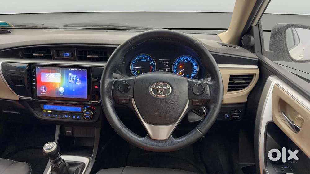 Toyota Corolla Altis 2013-2017 G Mt, 2015, Petrol