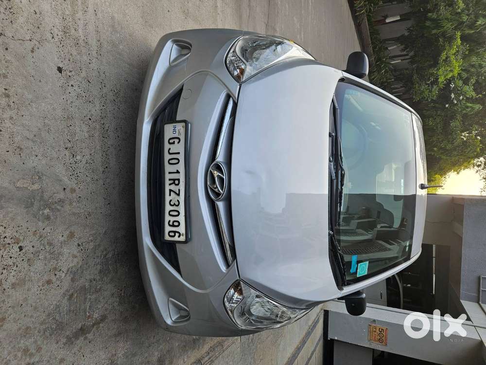 Hyundai Eon Era+ Silver, Only 38000 Kms Used,in Superb Condition!!