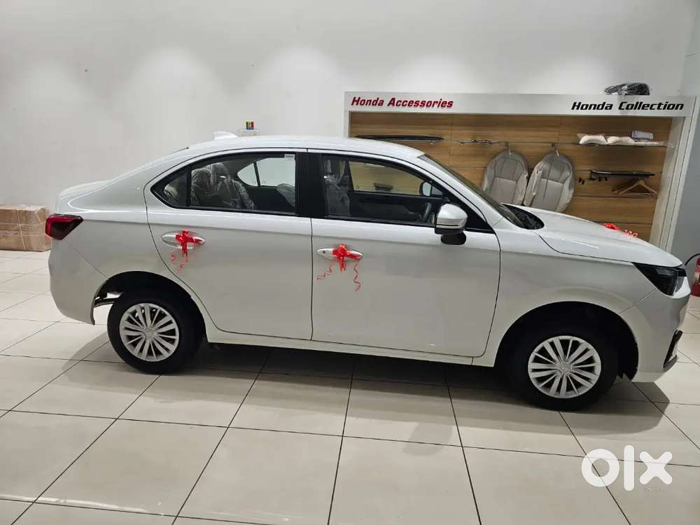 Honda Amaze 1.2 Petrol 2025