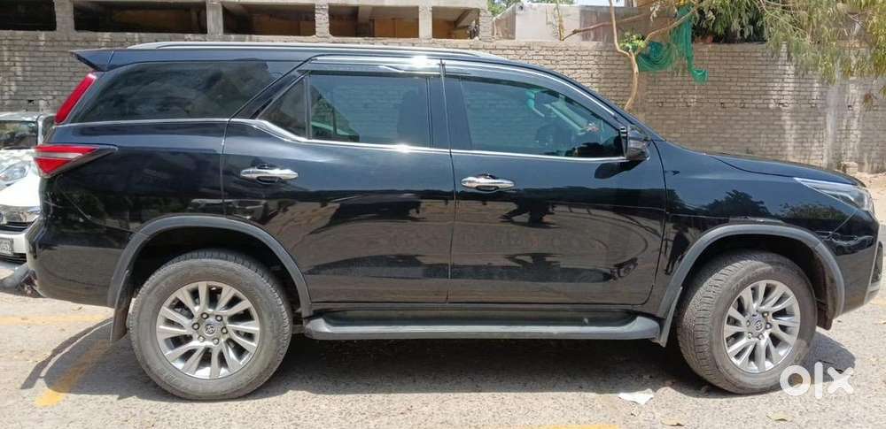 Toyota Fortuner 2024 Diesel Well Maintained