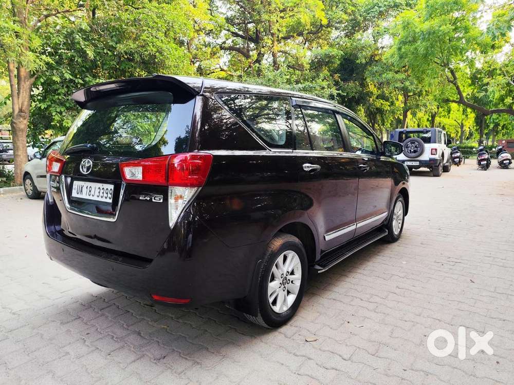 Toyota Innova Crysta 2.4 G Mt 7 Str, 2019, Diesel