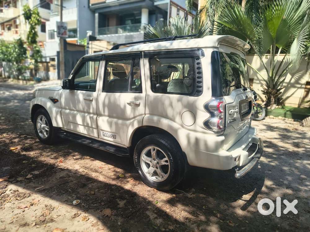 Mahindra Scorpio S6 Plus, 2017, Diesel