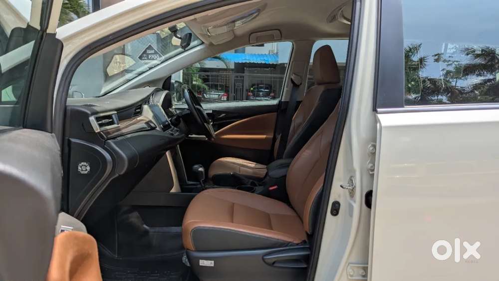Toyota Innova Crysta [2020-ongoing] 2.4 Zx At 7 Str, 2022, Diesel