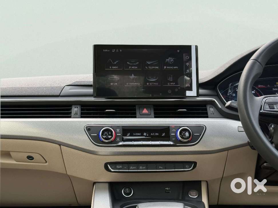 Audi A4 1.8 Tfsi Premium Plus, 2024, Petrol