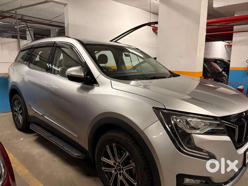 Mahindra Xuv700 2023 Diesel 27000 Km Driven