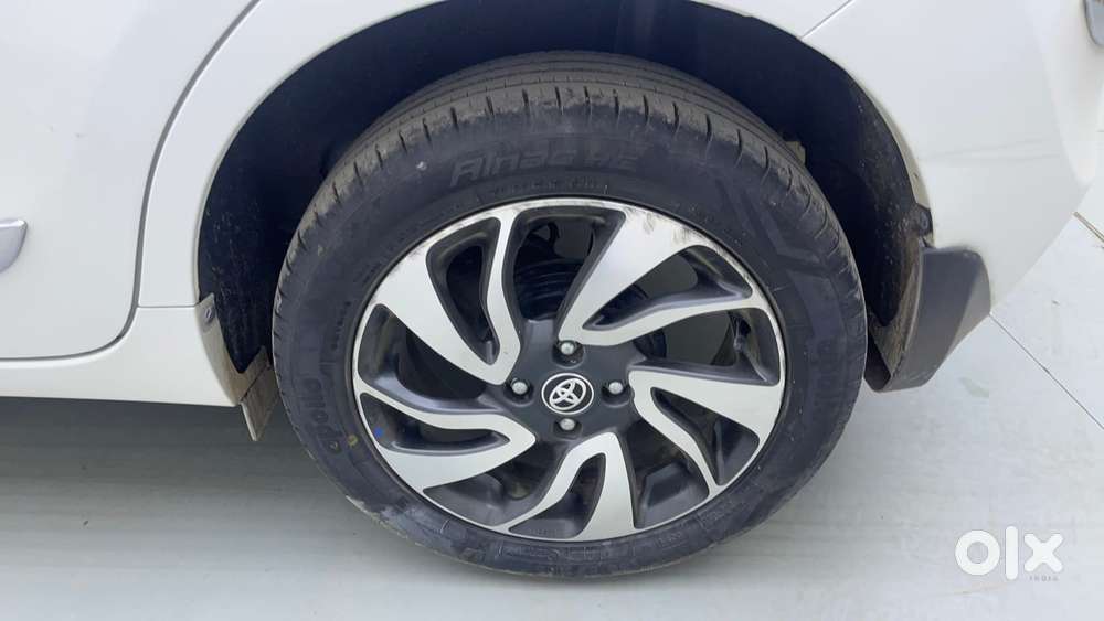 Toyota Glanza V Cvt, 2021, Petrol
