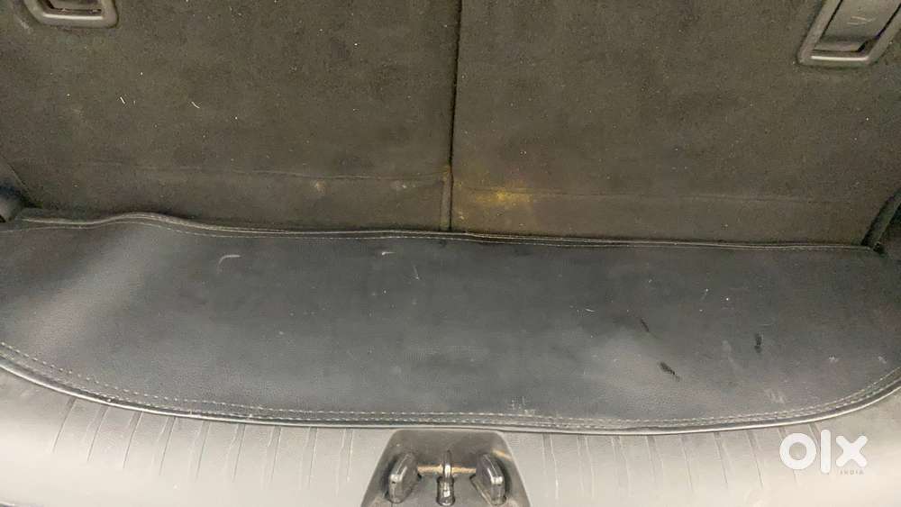 Mahindra Xuv700 2.2 Ax 7 Diesel At Str Awd, 2023, Diesel