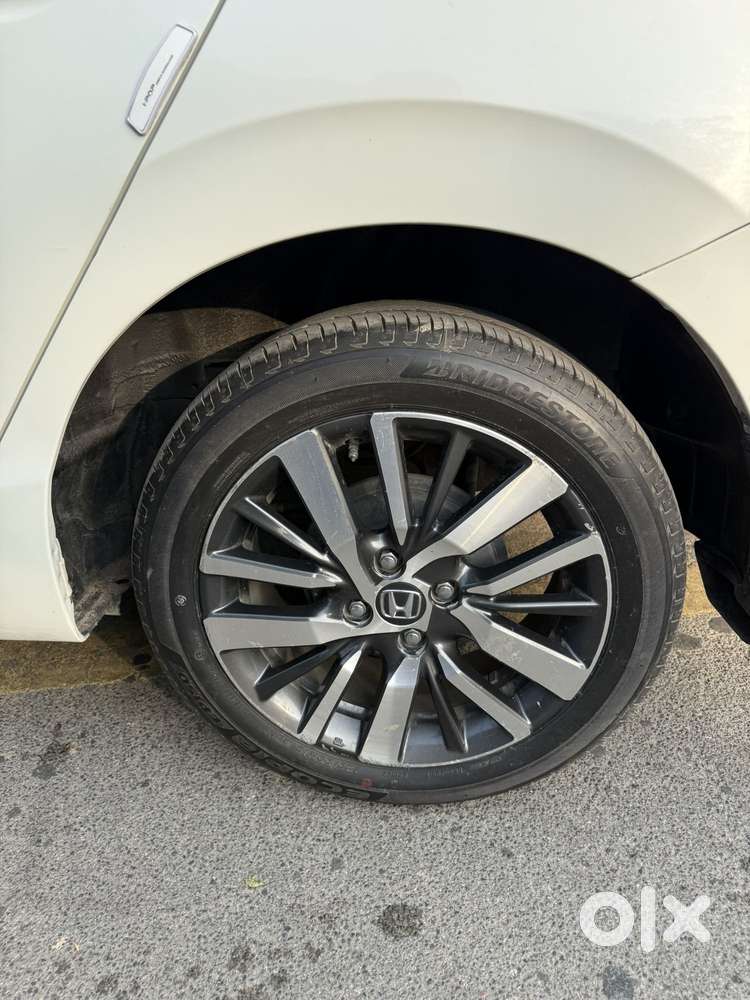 Honda City 1.5 V 5th Gen I-vtec Mt, 2021, Petrol