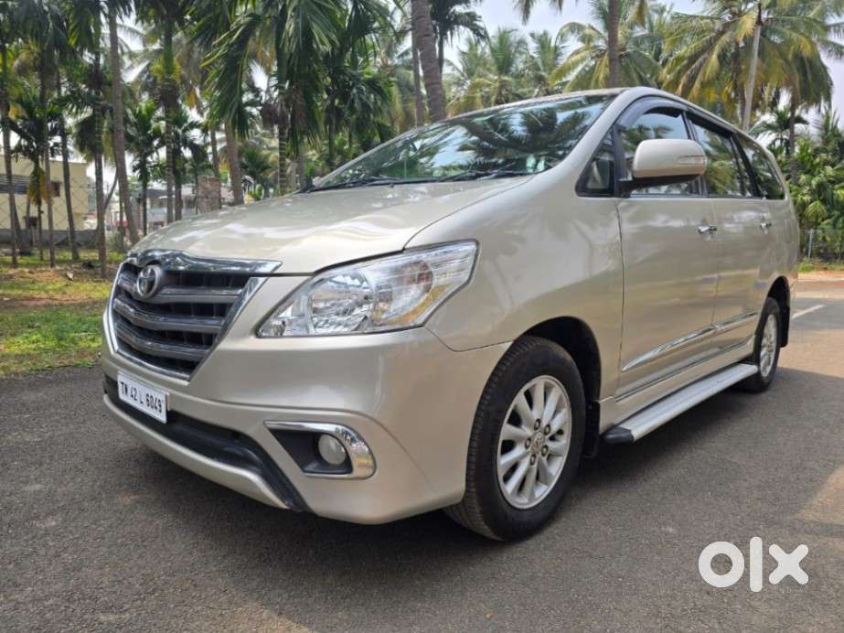 Toyota Innova 2.5 V 8 Str, 2015, Diesel
