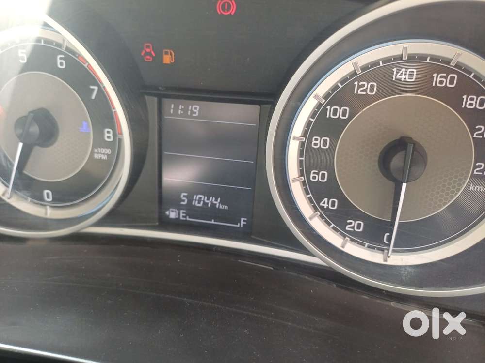 Maruti Suzuki Dzire 1.2 Vxi, 2022, Petrol