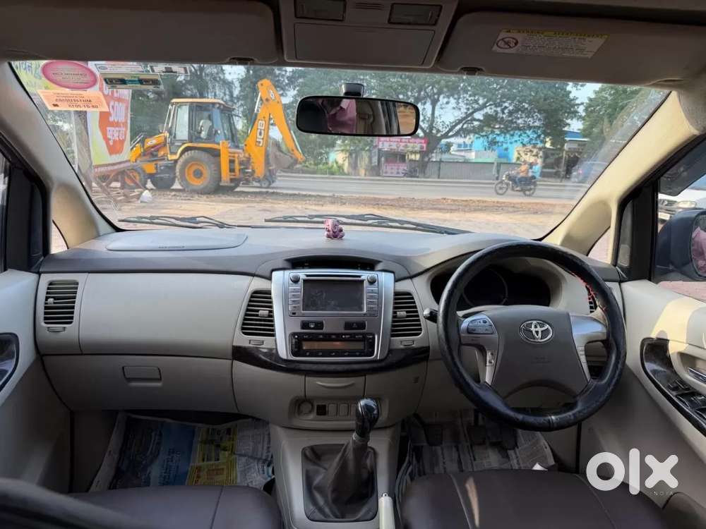 Toyota Innova 2.5 Zx 7 Str Bs-iv, 2015, Diesel