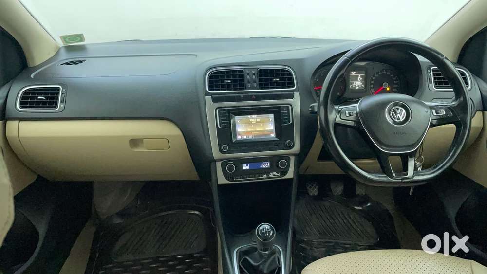 Volkswagen Ameo 1.2 Mpi Highline 16 Alloy, 2016, Petrol