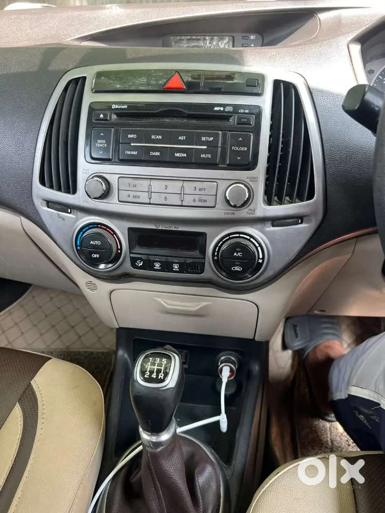 Hyundai I20 Magna Petrol 2012