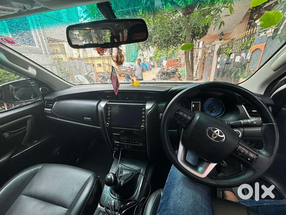 Toyota Fortuner 2022 Diesel 36000 Km Driven