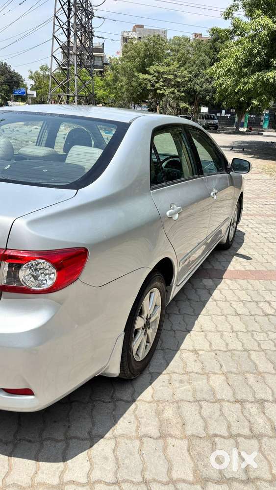 Toyota Corolla Altis Vl, 2011, Petrol