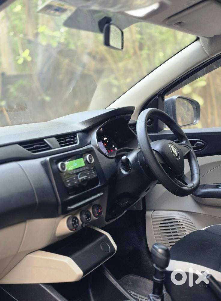 Renault Triber Rxl, 2024, Petrol