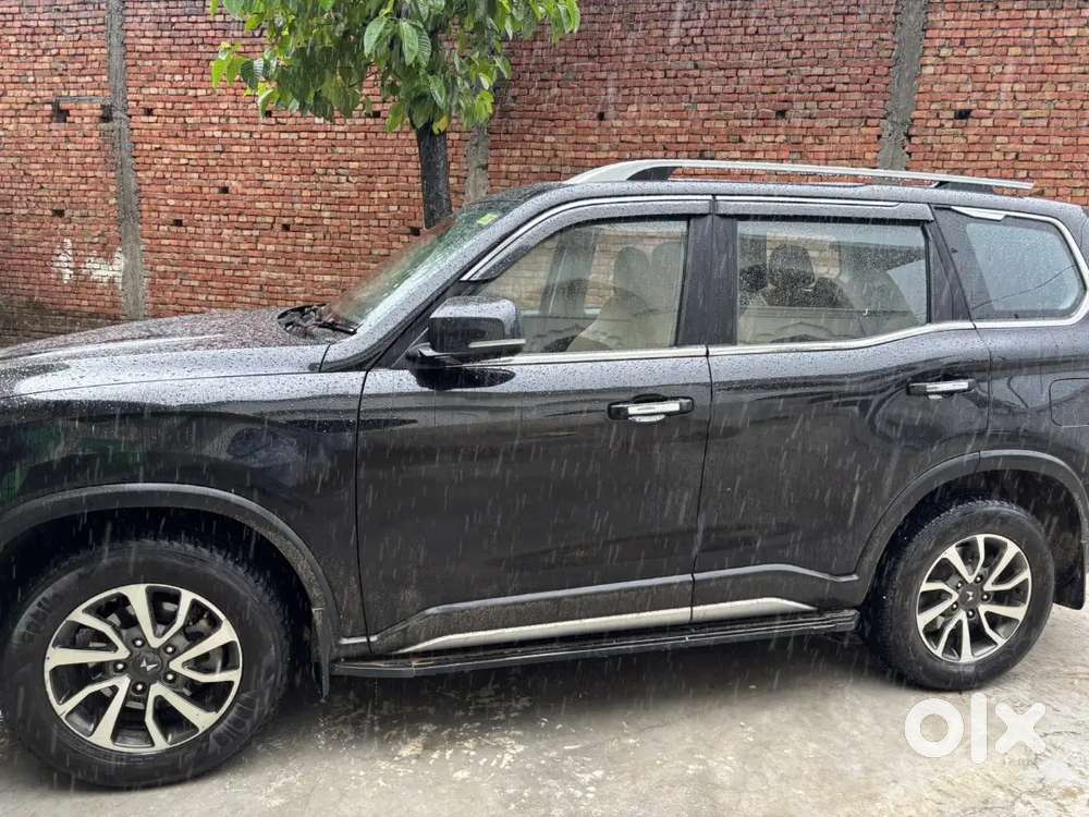 Mahindra Scorpio N 2024 Z8 Select Diesel
