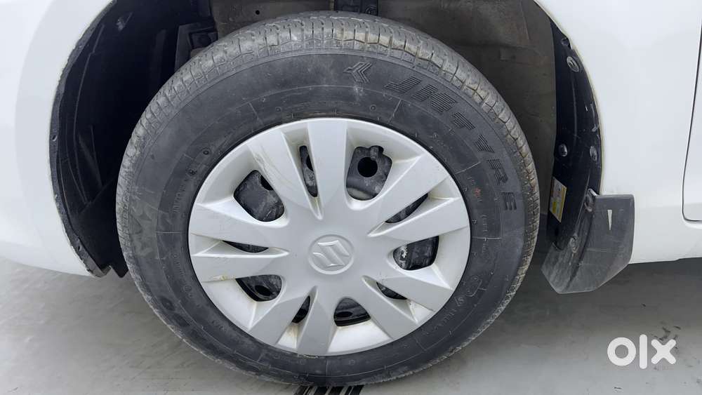 Maruti Suzuki Swift Dzire 1.3 Vxi, 2014, Petrol