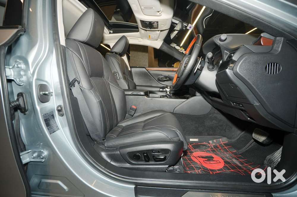 Lexus Es 300h Exquisite, 2024, Petrol