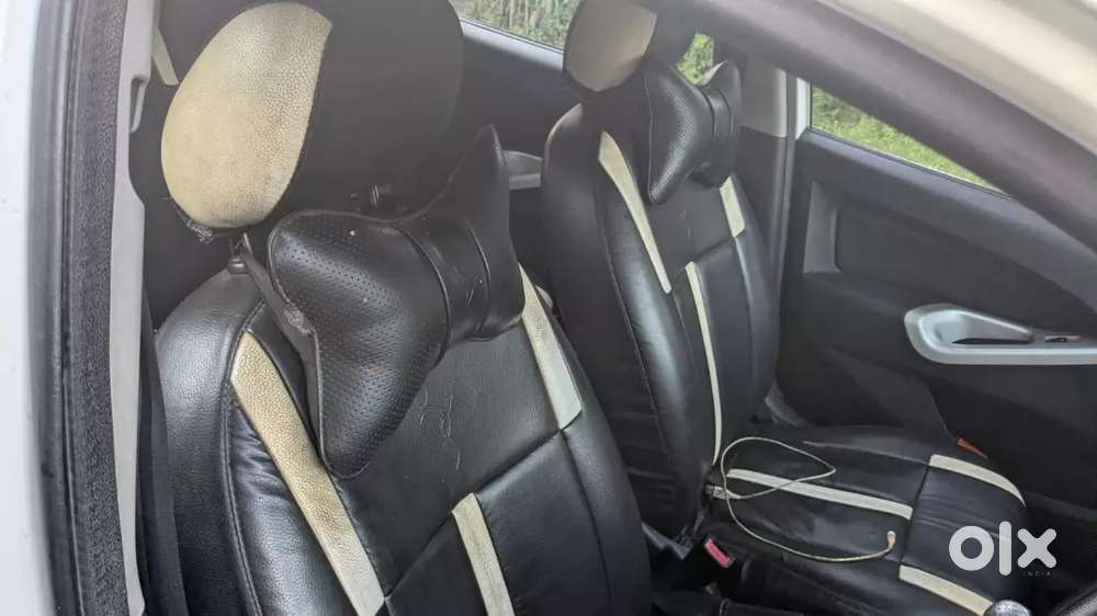 Ford Figo 2013 Petrol 75000 Km Driven