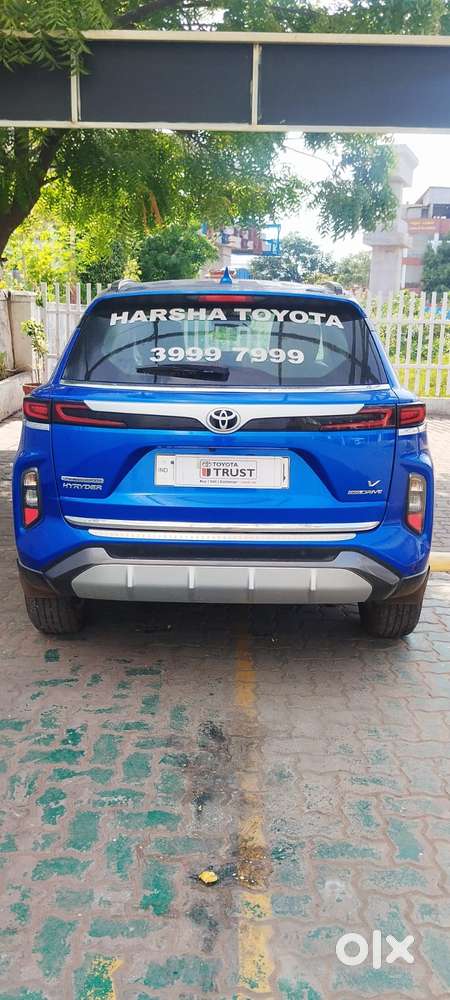 Toyota Urban Cruiser Hyryder 1.5 V Neo Drive, 2023, Petrol