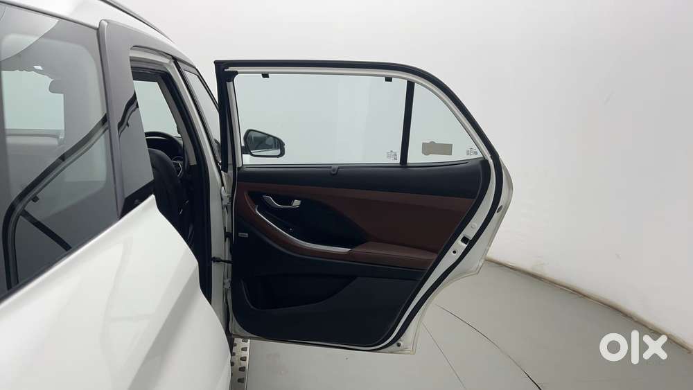 Hyundai Alcazar 1.5 Signature (o) Diesel At 7 Str, 2022, Diesel