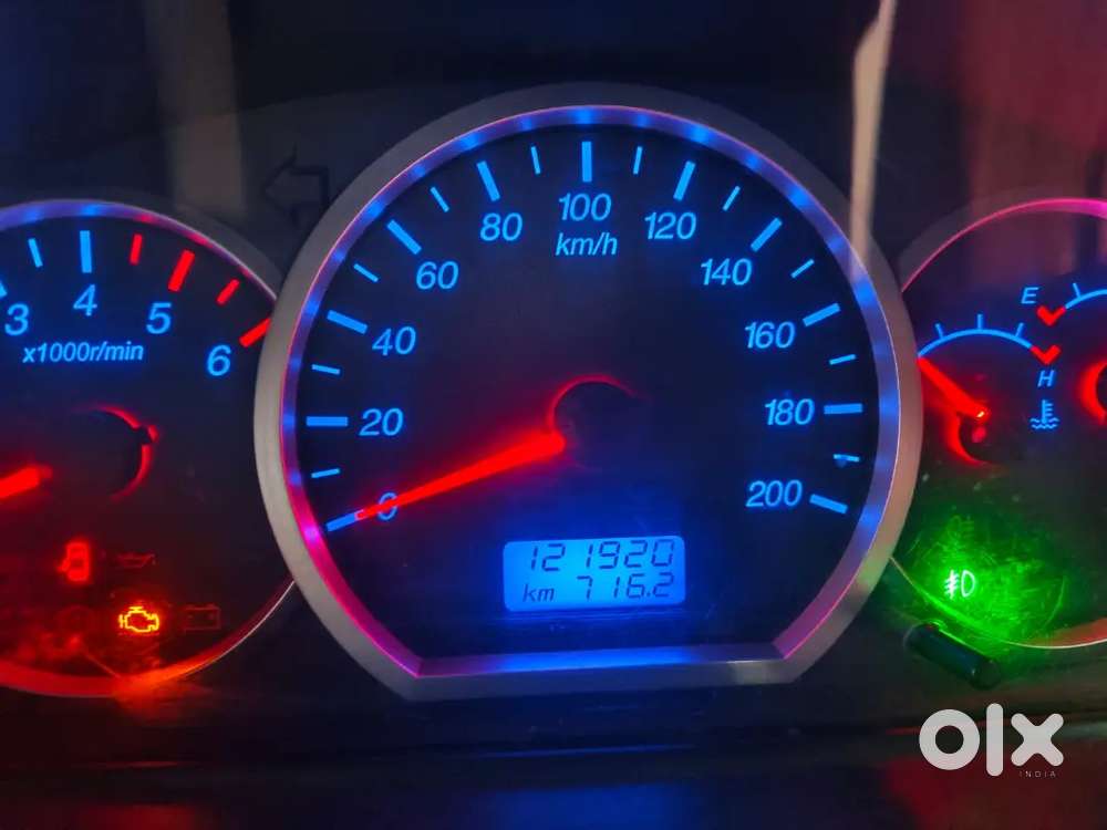 Chevrolet Enjoy 2015 Diesel 121000 Km Driven