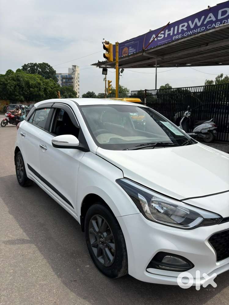Hyundai I20 Sportz Plus, 2019, Petrol