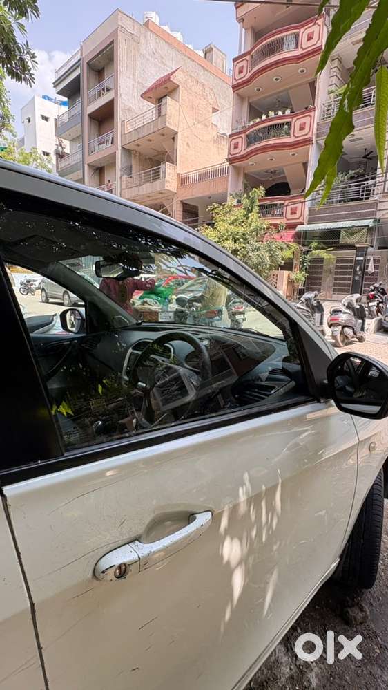 Tata Tiago Petrol 2016  Only 41k Kms Driven  Well Maintained