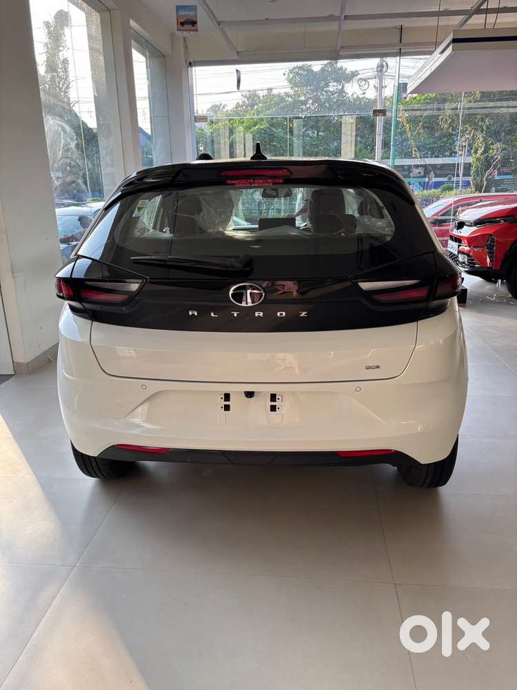 Tata Altroz 2024 Petrol Automatic