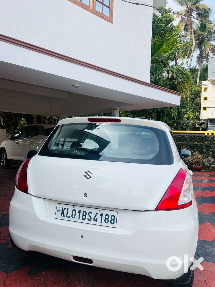 Maruti Suzuki Swift 2015 Diesel 73000 Km Driven