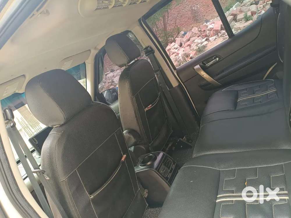 Tata Safari Storme Top Model 2016 Diesel 112000 Km Driven