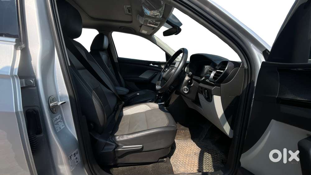 Skoda Kushaq 1.0 Tsi Style At, 2023, Petrol