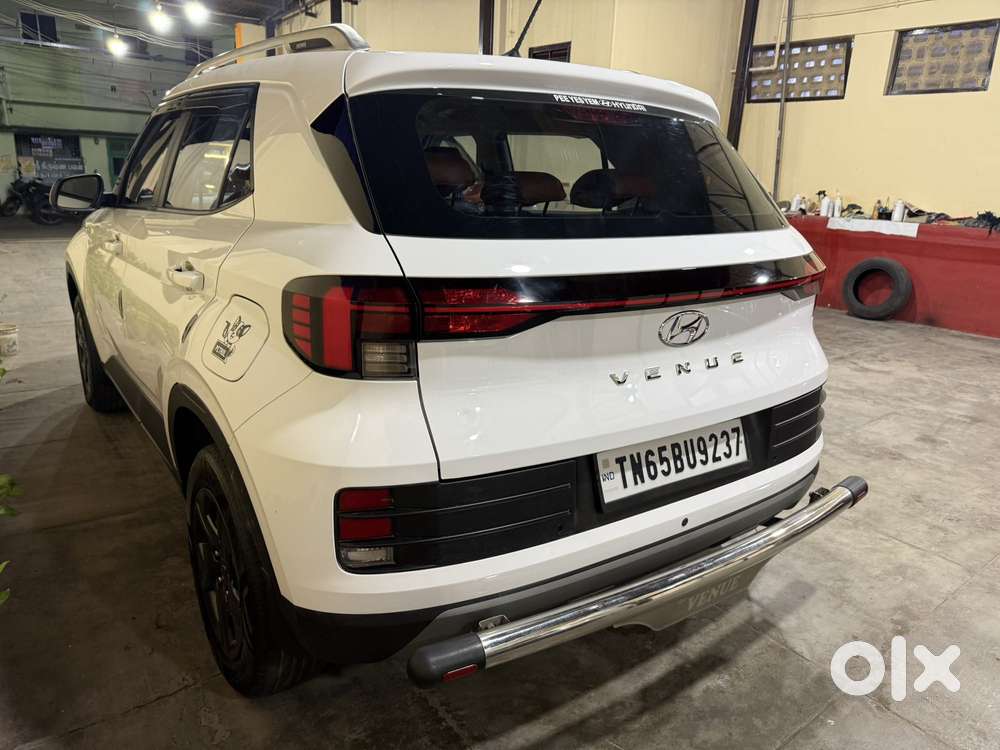 Hyundai Venue E 1.2 Petrol, 2024, Petrol