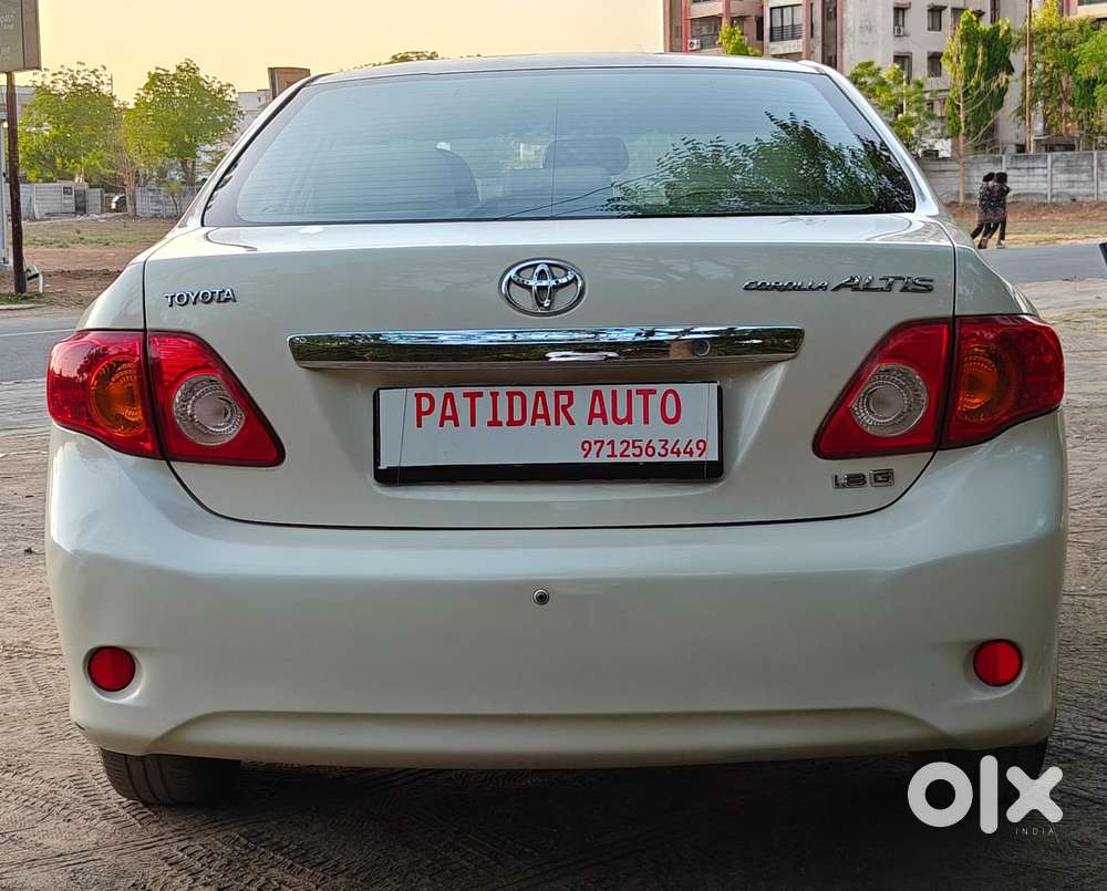 Toyota Corolla Altis 2010-2013 G, 2011, Petrol