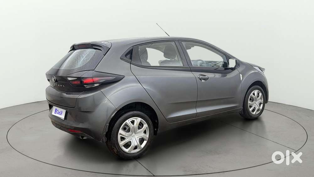 Tata Altroz 1.2 Xt, 2022, Petrol