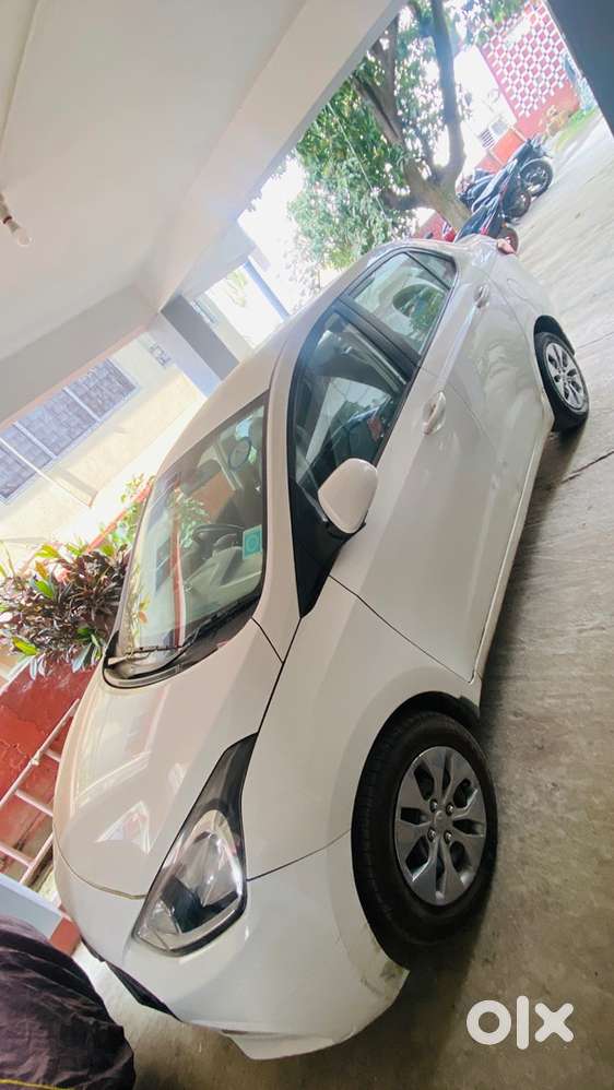 Hyundai Xcent 2018 Petrol