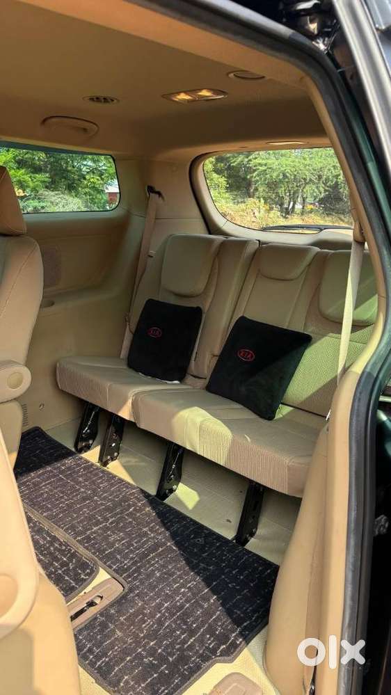 Kia Carnival Premium, 2020, Diesel