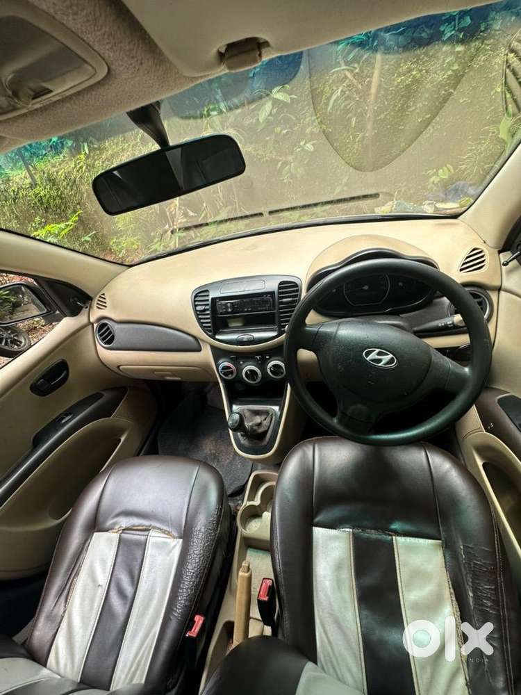 Hyundai Car 2010 Petrol