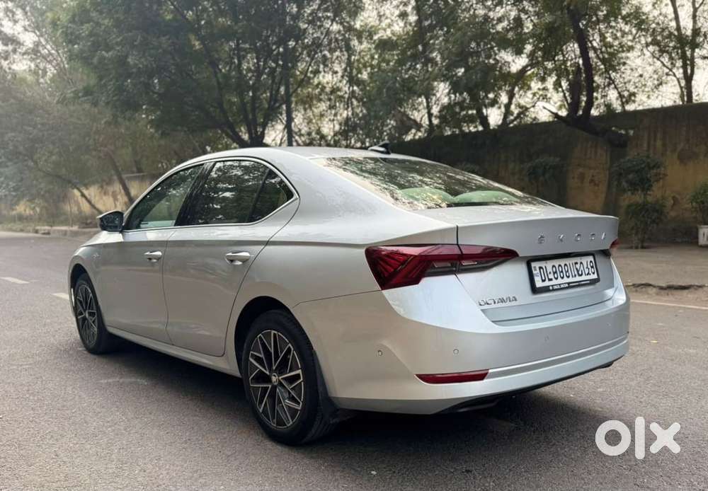 Skoda Octavia 2.0 L K Tsi At, 2022, Petrol