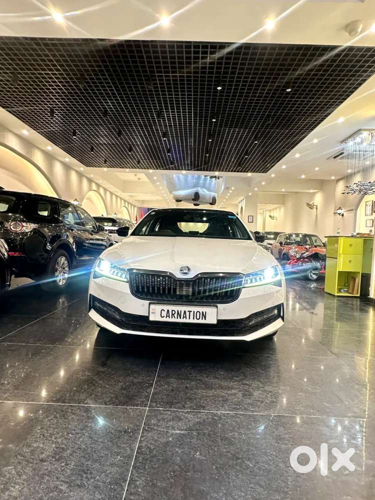 Skoda Superb, 2021, Petrol