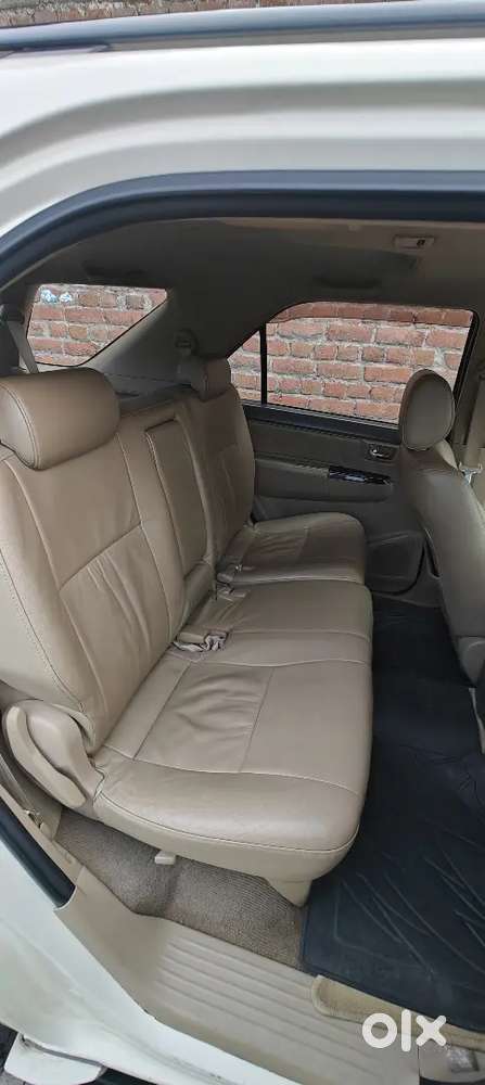 Toyota Fortuner 3.0 2012 Automatic Diesel With Company Record