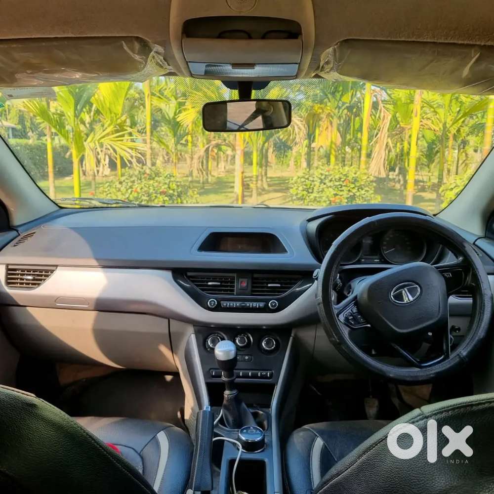 Tata Nexon Xm 2018