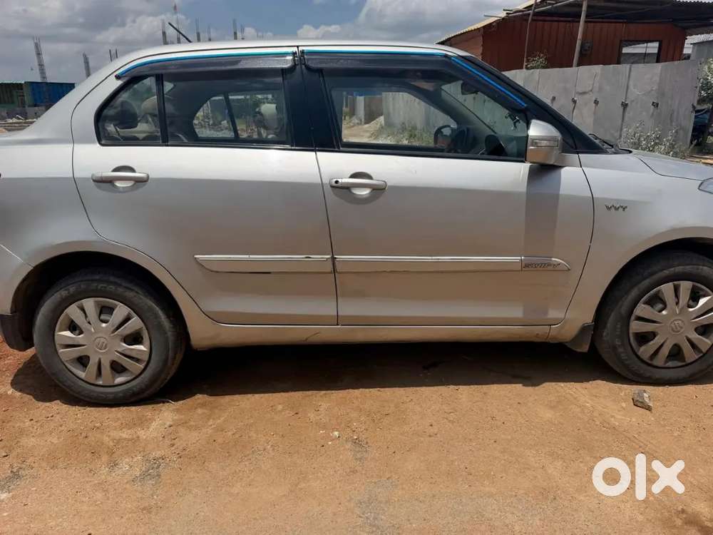 Maruti Suzuki Dzire 1.2 Vxi 2013