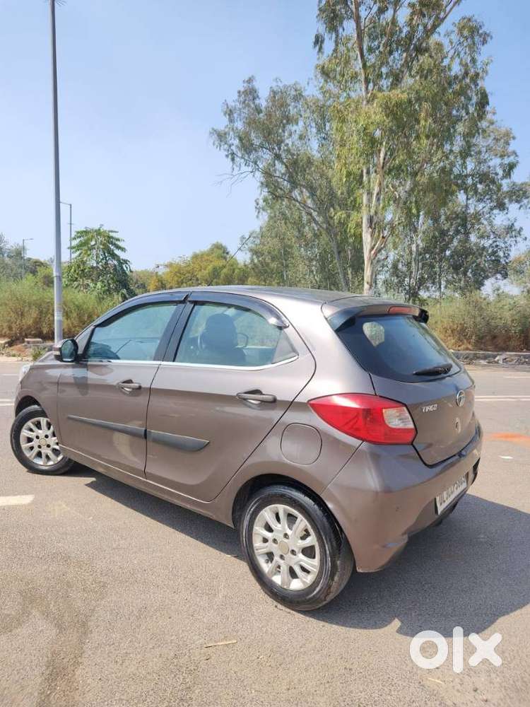 Tata Tiago, 2018, Petrol