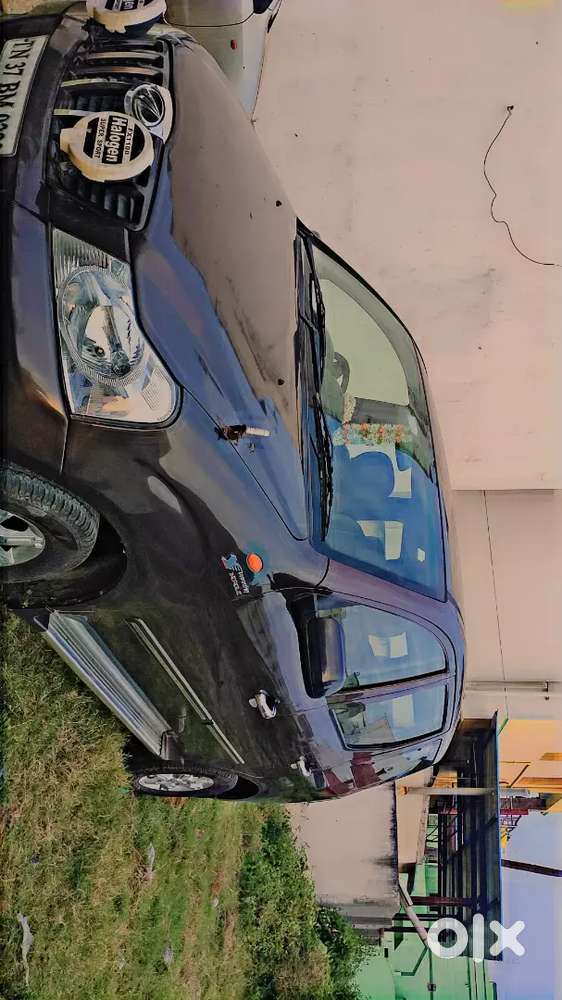 Mahindra Xylo 2010