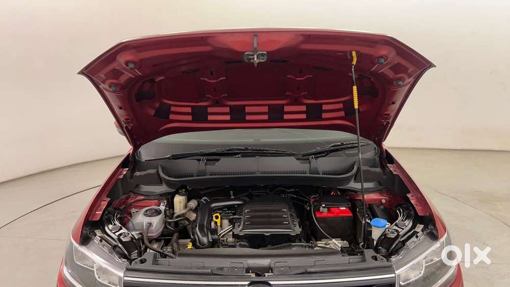 Volkswagen Taigun 1.0 Tsi Highline At, 2022, Petrol