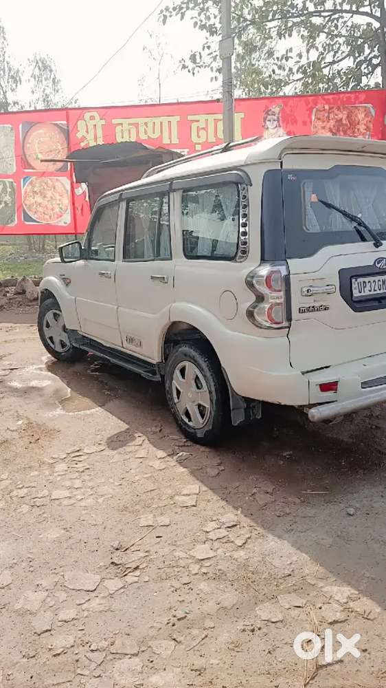 Mahindra Scorpio 2015 Diesel Manual 15 Km